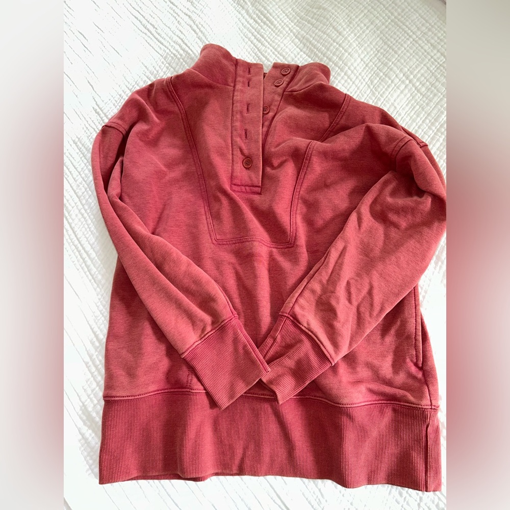 Red/pink sweatshirt with buttons